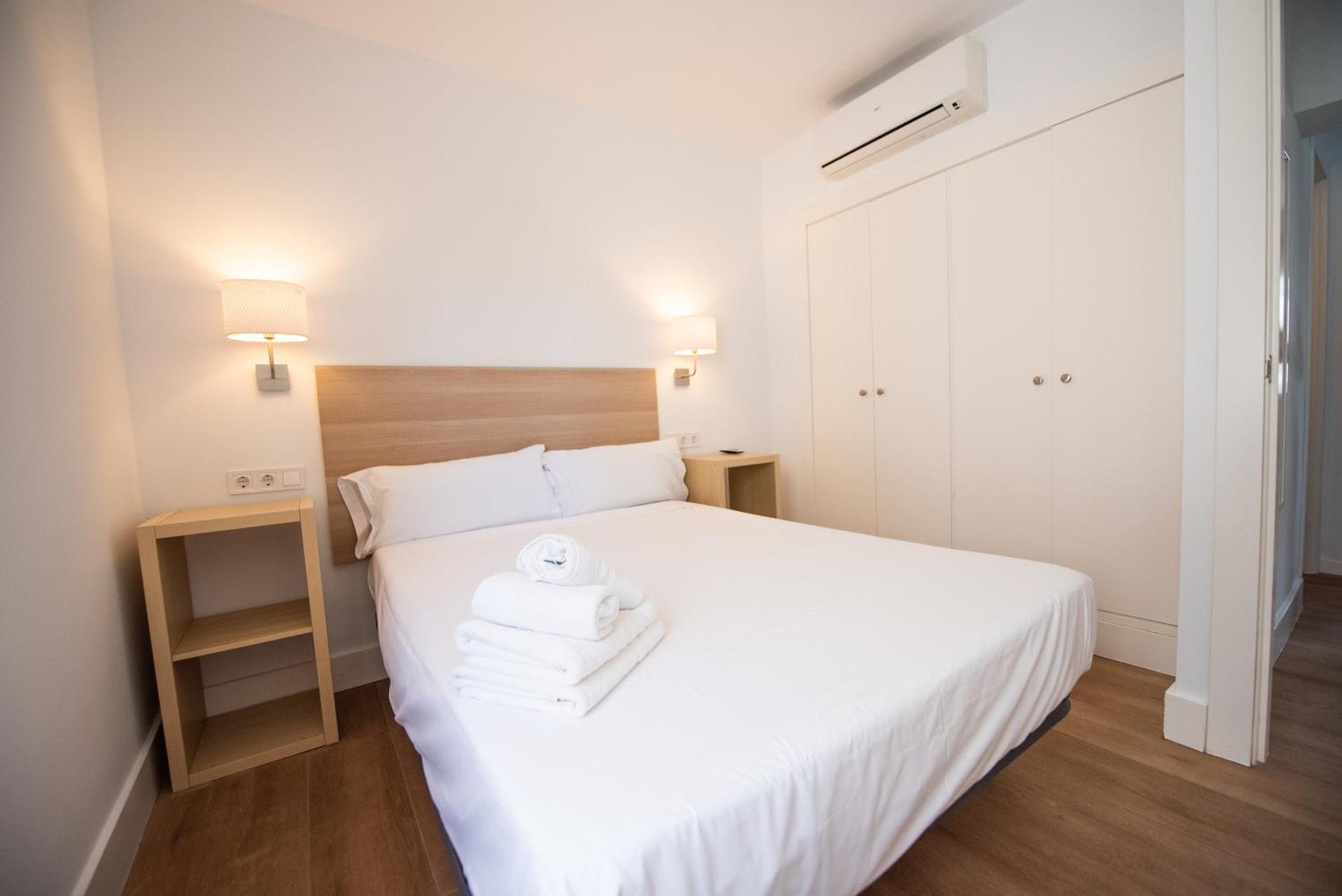 Apartamento Centrico La Merced 2 - Free Parking & Free Gym Apartment Malaga Exterior photo